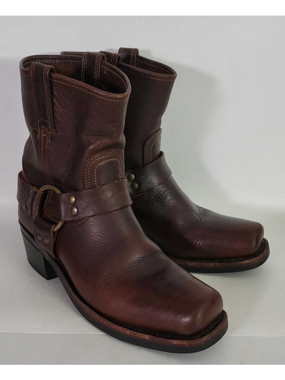 Classic Brown Leather Harness Boots - Women's Size 8.5 - Picture 3 of 10